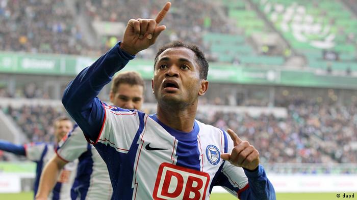 Hertha Berlin 2001 2002 In 2021 Vintage Sports Clothing Sport Outfits Vintage Sports He signed with Sporting CP at the age of 20 but could never impose himself in the first team.