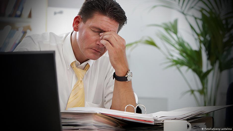 متلازمة التعب المزمن ماهي وما علاجها. Ø£Ø¹Ø±Ø§Ø¶ ÙØ¹ÙØ§Ø¬ ÙØªÙØ§Ø²ÙØ© Ø§ÙØªØ¹Ø¨ Ø§ÙÙØ²ÙÙ ÙÙÙØ¹Ø§Øª ÙØ§ÙØ°Ø© Dw Ø¹Ø±Ø¨ÙØ© Ø¹ÙÙ Ø­ÙØ§Ø© Ø§ÙÙØ´Ø§ÙÙØ± ÙØ§ÙØ£Ø­Ø¯Ø§Ø« Ø§ÙØ·Ø±ÙÙØ© Dw 24 03 2015