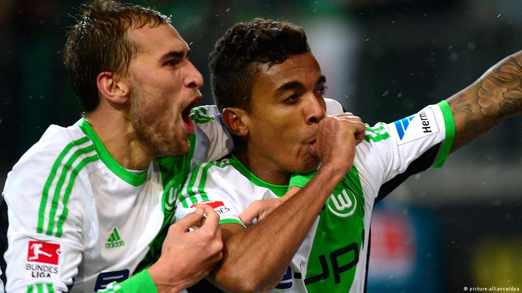 Footballer Robin Knoche Kick The Ball Editorial Stock Image Image Of League Official 123943974 FC Koeln and VfL Wolfsburg at RheinEnergieStadion on December 16 2017 in Cologne.