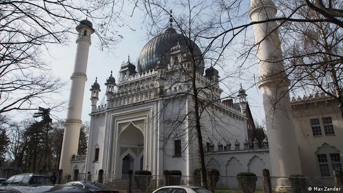 Schillernde Religionsgemeinschaft Die Ahmadiyya Jamaat Deutschland Dw 05 07 2019
