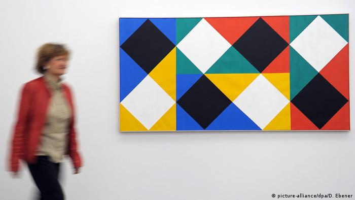 Eine Ikone Wird 100 Kasimir Malewitschs Schwarzes Quadrat Kunst Dw 05 12 2015
