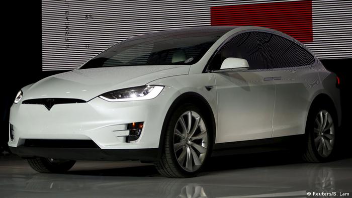 Tesla′s first all-electric suv hits the road