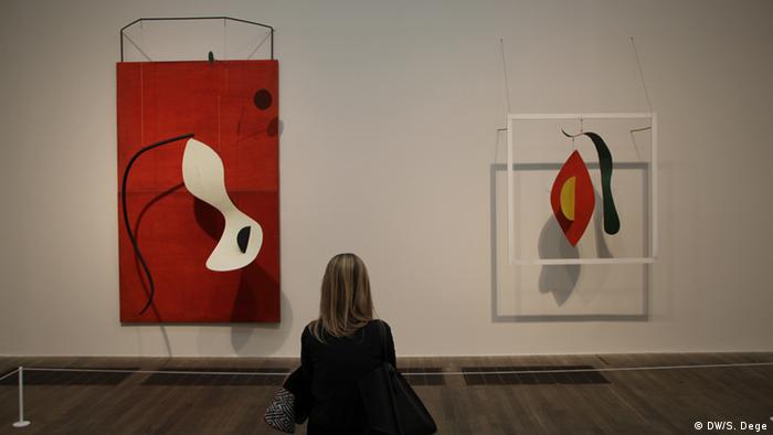 Alexander Calder Und Die Poesie Der Bewegung Alle Multimedialen Inhalte Der Deutschen Welle Dw 10 11 2015