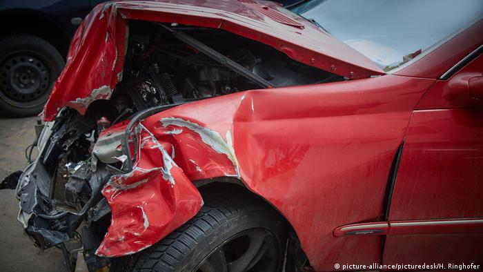road deaths in germany fall to all time low but accidents on the rise news dw 24022017 on what is the deadliest type of car crash