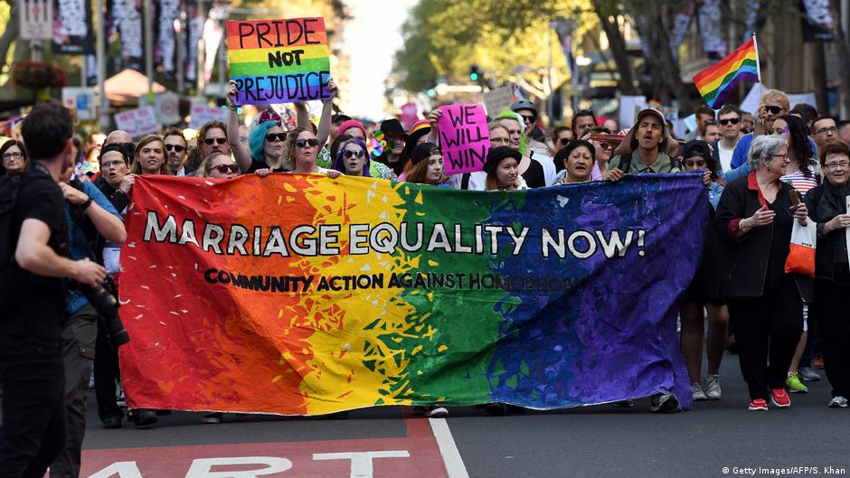 ^ phillip coorey (26 july 2015). Tens Of Thousands March In Australia For Same Sex Marriage Ahead Of Postal Vote News Dw 10 09 2017