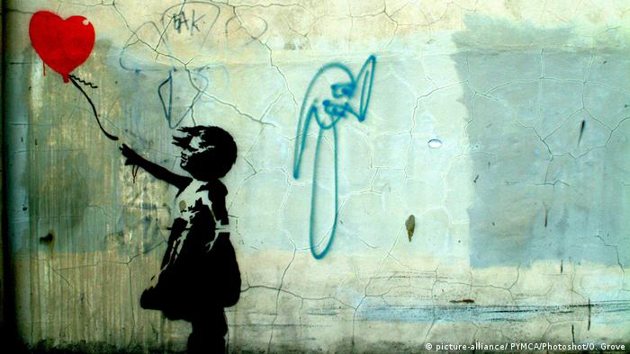 Kunst Mit Pseudonym Wer Ist Eigentlich Banksy Kunst Dw 25 09 2020