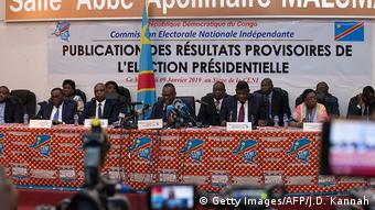 Enjeux des votes, débats d'idées, reportages et analyses en direct sur france bleu. Fayulu Says He Trounced Official Winner Amid Muted World Reactions To Congo Vote Africa Dw 11 01 2019