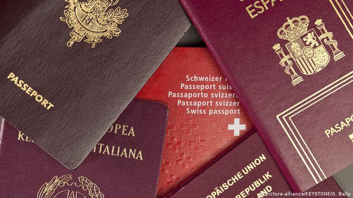verschiedene Reisepässe Reisepass verschiedene Reisepässe Reisepass