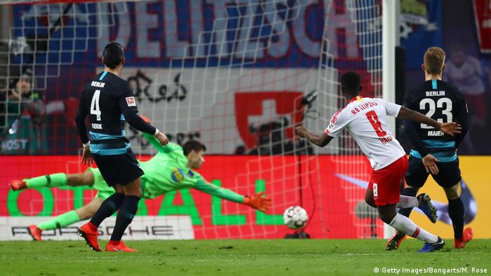 240 × 240 pixel | 480 × 480 pixel | 600 × 600 pixel | 768 × 768 pixel | 1.024 × 1.024 pixel. Rb Leipzig Zerlegt Hertha Bsc Sport Dw 30 03 2019