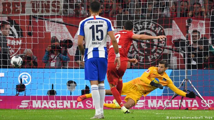 Bayern Hertha 2 2 - Lewandowski Doppelpack Reicht Gegen Hertha Nicht Sport Dw 16 08 2019