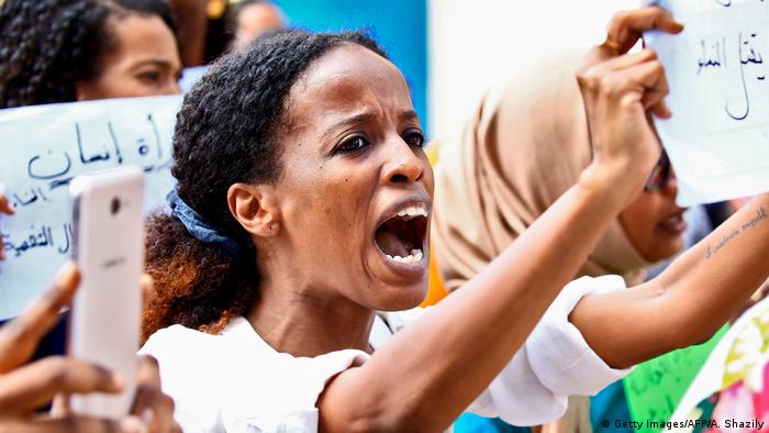 5297 رلعشاق سودانيات واللى انا منهم بحبهم جدا وبحب لون بشرتهم مايل للسمار وبالرغم من ان. Ø§ÙØ³ÙØ¯Ø§Ù Ø¨ÙÙ ÙØ´ÙØ© Ø§ÙØ§ÙØªØµØ§Ø± ÙØ®ÙØ¨Ø© Ø§ÙØ£ÙÙ Ø³ÙØ§Ø³Ø© ÙØ§ÙØªØµØ§Ø¯ ØªØ­ÙÙÙØ§Øª ÙØ¹ÙÙØ© Ø¨ÙÙØ¸ÙØ± Ø£ÙØ³Ø¹ ÙÙ Dw Dw 11 04 2020