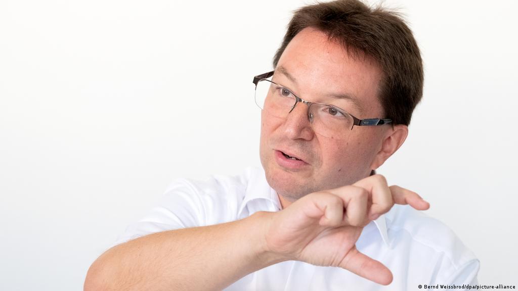 Generate name ideas, check availability, hold name contests. Nazi Era Phonetic Alphabet To Be Revised With Jewish Names Culture Arts Music And Lifestyle Reporting From Germany Dw 04 12 2020