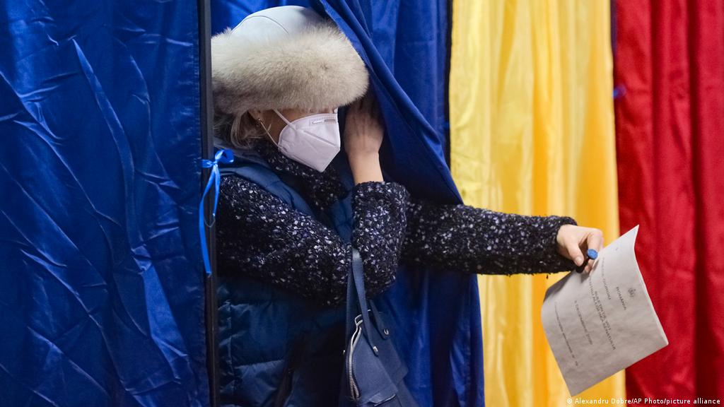 Lista persoanelor desemnate operator de calculator ai birourilor electorale ale secțiilor de votare constituite pentru alegerea președintelui româniei din . Aur Ul Antioccidental Èi Cine E Cel Mai Mare Perdant Al Alegerilor Romania Dw 07 12 2020