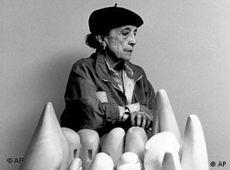 Jahrhundertkunstlerin Louise Bourgeois Tot Filme Dw 01 06 2010