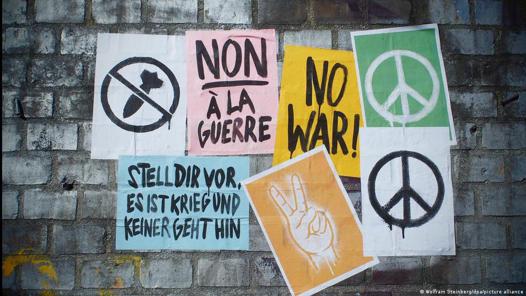 Falschen Zitaten Auf Der Spur | Kultur | Dw | 23.03.2021 576_x_1024_jpg