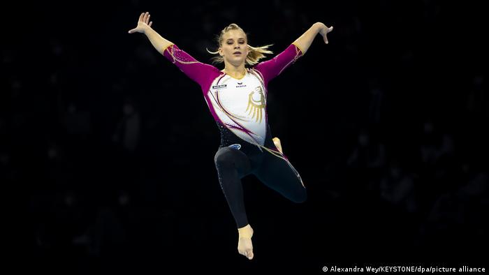 The german tokyo 2020 olympic team in their controversial outfit at the opening of the games on friday. Tokyo Olympics Gymnast Elisabeth Seitz Hopes For Clothing Revolution Across Sports Sports German Football And Major International Sports News Dw 30 04 2021