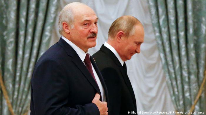 Total and new cases, deaths per day, mortality and recovery rates, current active cases, recoveries, . Will Russia Swallow Up Belarus Europe News And Current Affairs From Around The Continent Dw 16 09 2021