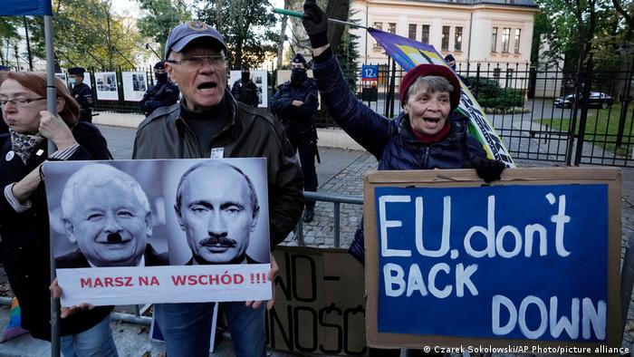 Ένα πρωτοφανές διπλωματικό επεισόδιο σημειώθηκε τον προηγούμενο μήνα ανάμεσα στην πολωνία και την τσεχία. Meta To Brexit Kai H Polwnia Ektos Ee Politikh Dw 09 10 2021