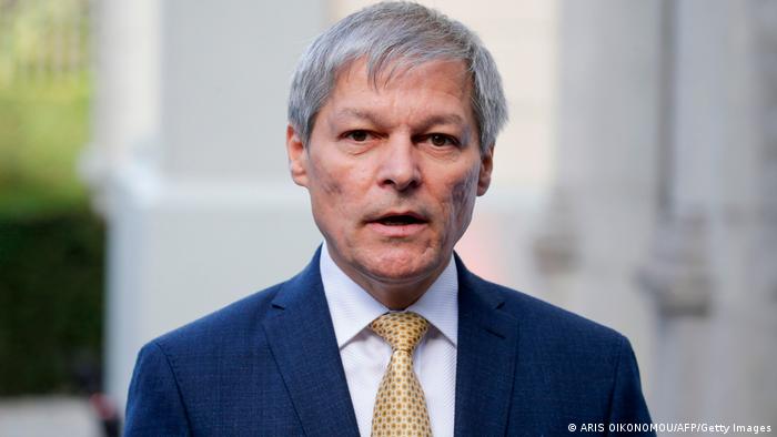 Balet Cu CioloÈ Èi LebÄda NeagrÄ Sau Cum SÄ Nu Èi PiardÄ Iohannis Ultimul Rest De Credibilitate Romania Dw 13 10 2021