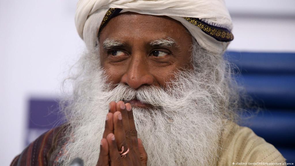 India: Doubts emerge over spiritual Yogi′s environmental mission | Asia | An in-depth look at news from across the continent | DW | 29.03.2022