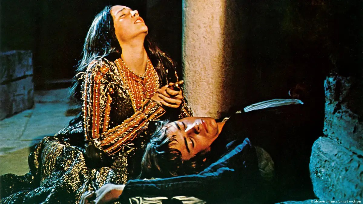 Romeo & Juliet stars sue over 1968 films nude scene – DW – 01042023