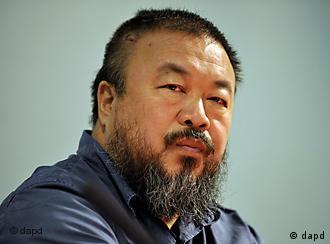 Chinese Artist Ai Weiwei Disappeared Asia An In Depth Look At News From Across The Continent Dw 04 04 2011