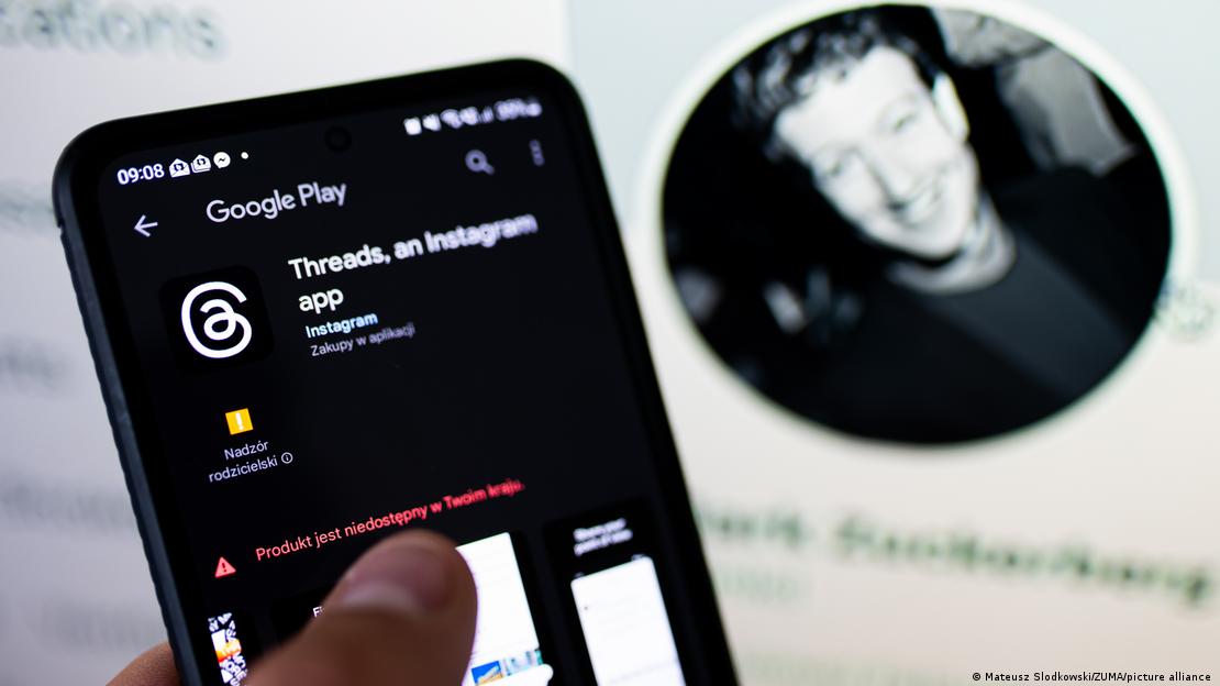 Foto de un móvil con la red social Threads. Foto de un móvil con la red social Threads.