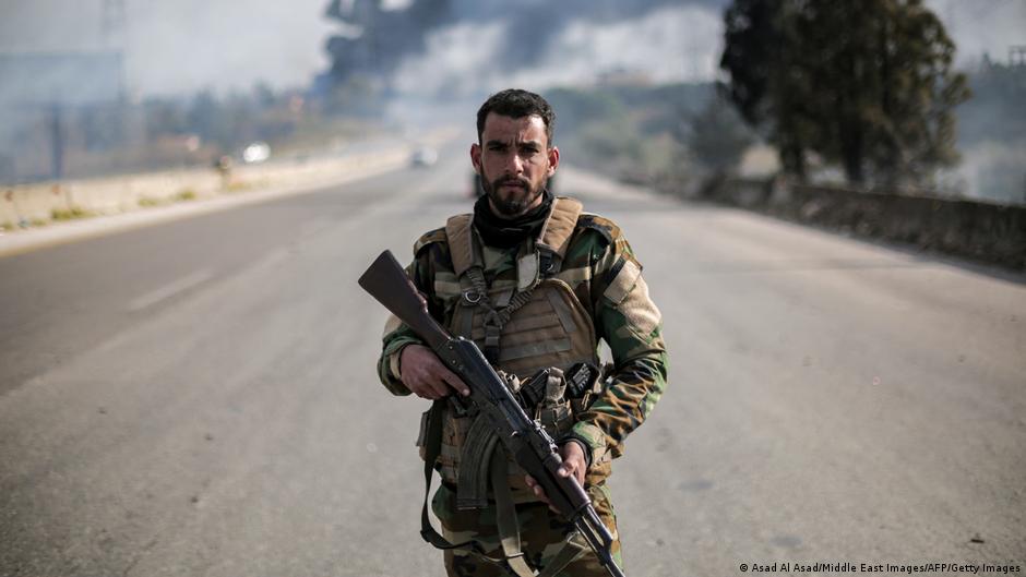 Come la disinformazione ha intensificato il fine settimana di violenza in Siria – DW – 03/11/2025