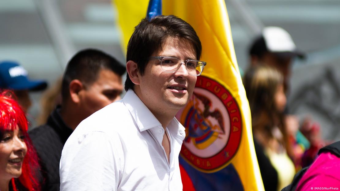 Uribe Turbay murió el lunes en Bogotá después de dos meses en estado crítico tras ser herido con dos disparos en la cabeza en un atentado perpetrado el 7 de junio