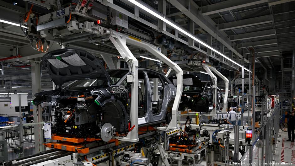 Are German Companies Saying Auf Wiedersehen to Germany? (2026)