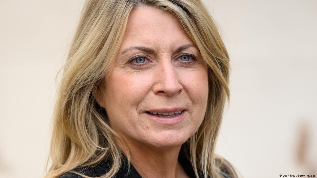 En la imagen aparece Deborah Turness, directora de informativos de la BBC.