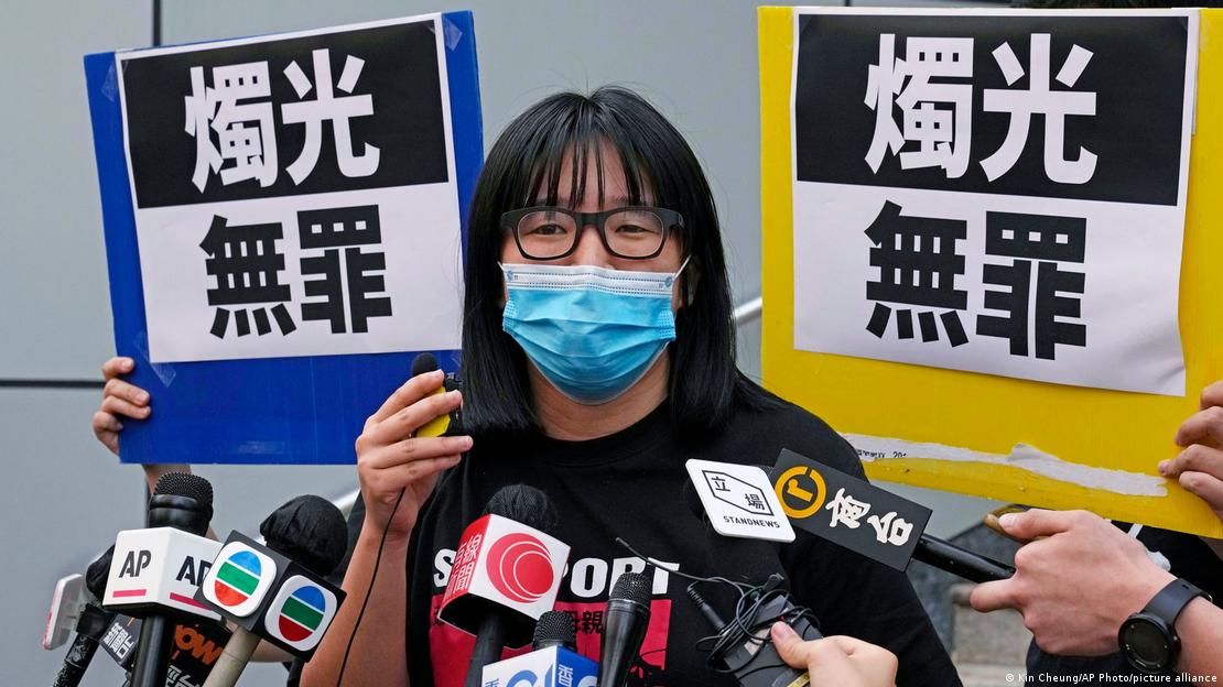 圖為2021年6月5日鄒幸彤獲准保釋後受訪