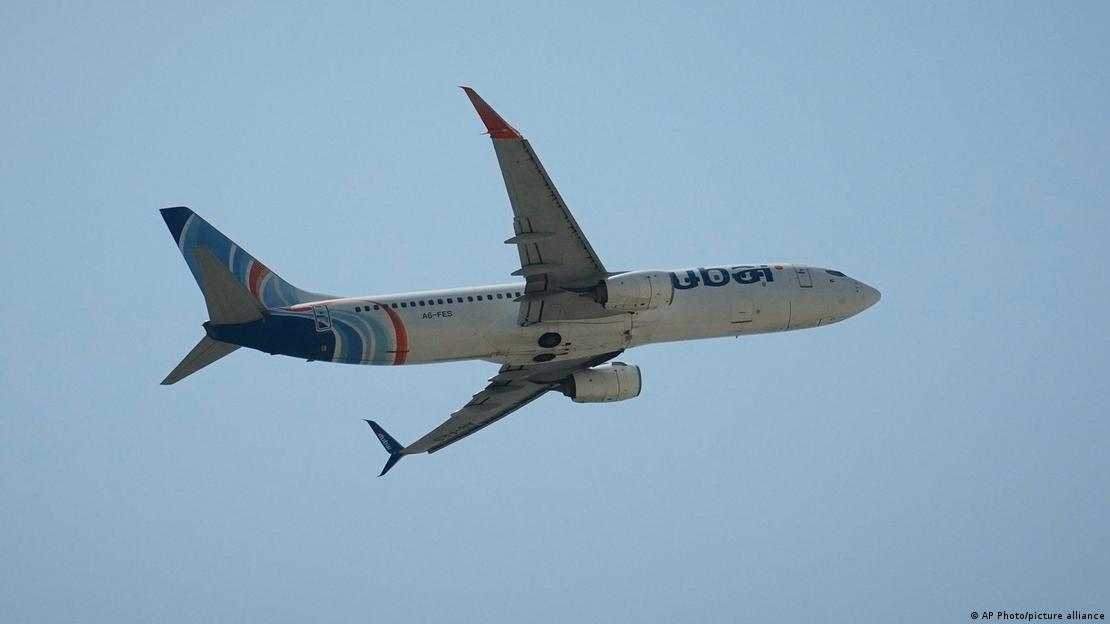 Un avión de FlyDubai despega del Aeropuerto Internacional de Dubái, en Emiratos Árabes Unidos, el miércoles 30 de septiembre de 2026.