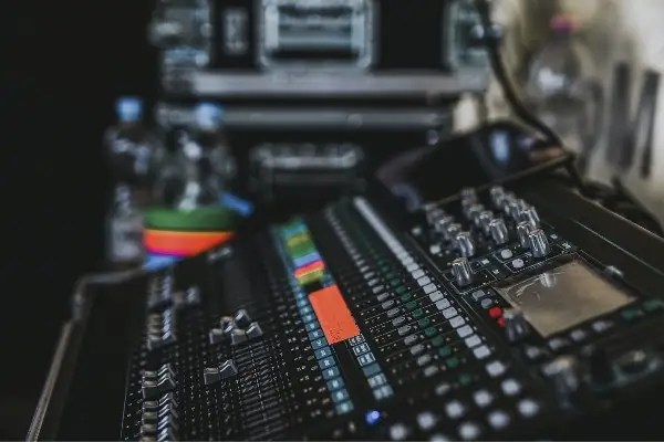 Audio Headroom Complete Beginner S Guide