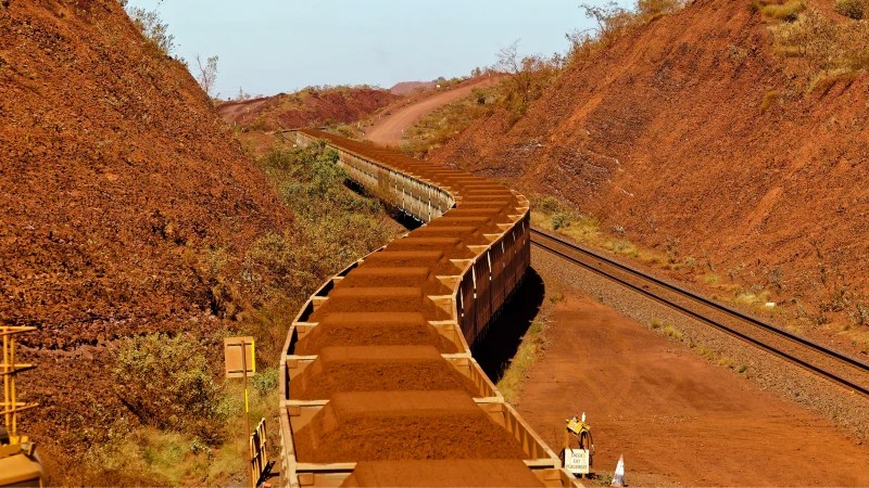 Rio Tinto to spend .8 billion to expand Pilbara iron ore hub
