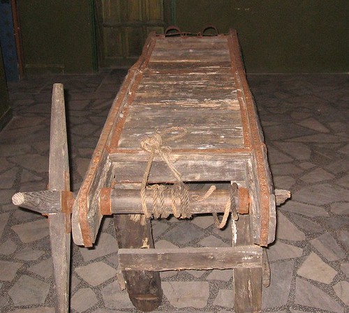 Łoże do rozciągania