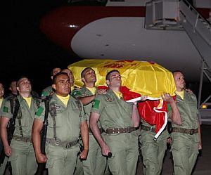 militares en paracuellos