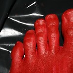 Red toes