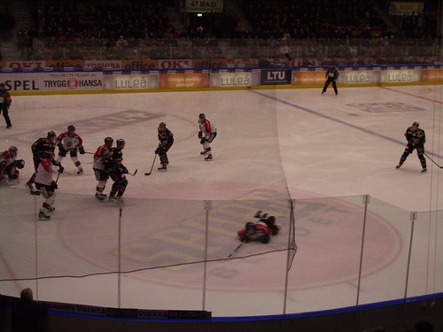 Un momento del partido Luleå Hockey vs MODO