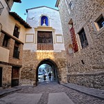 Portal del Carmen visto desde el casco urbano. Rubielos de Mora (Teruel) (Fisheye Vision)