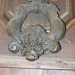knocker