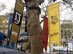 Harry Potter Premiere House Signs