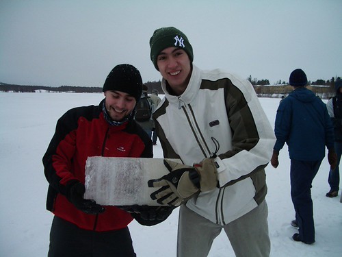 Orgullosos enseñando nuestra ice sample