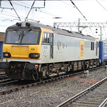 DBS 92024 heading North Through Platform 3 at Carlisle while working 4S43 Daventry - Mossend Tesco Express Intermodal.