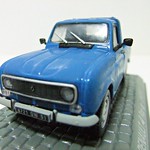 RENAULT 4 Pick-up (1979) - UNIVERSAL HOBBIES