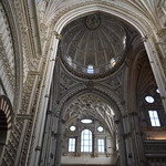 vista general del interior de la mezquita-cordoba