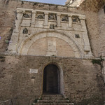 Perugia : Porta Marzia- Porta della cinta muraria Etrusca risalente al III secolo a.C,( allargare )