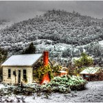 Cottage In The Snow - Molesworth