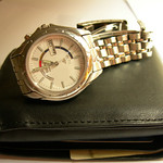 Purse & Watch with standing light