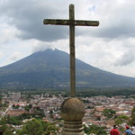 La cruz sobre el volcan - The cross over the volcano